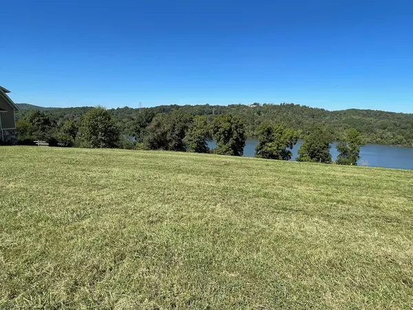 Loudon, TN 37774,2327 Persimmon Ridge