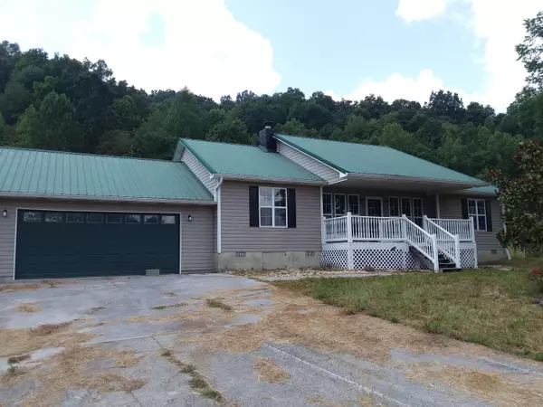 795 Sled Creek Rd, Duff, TN 37729