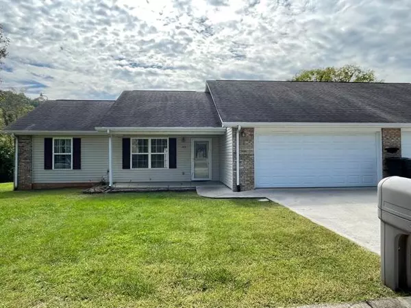 253 DUMPLIN LN, Kodak, TN 37764