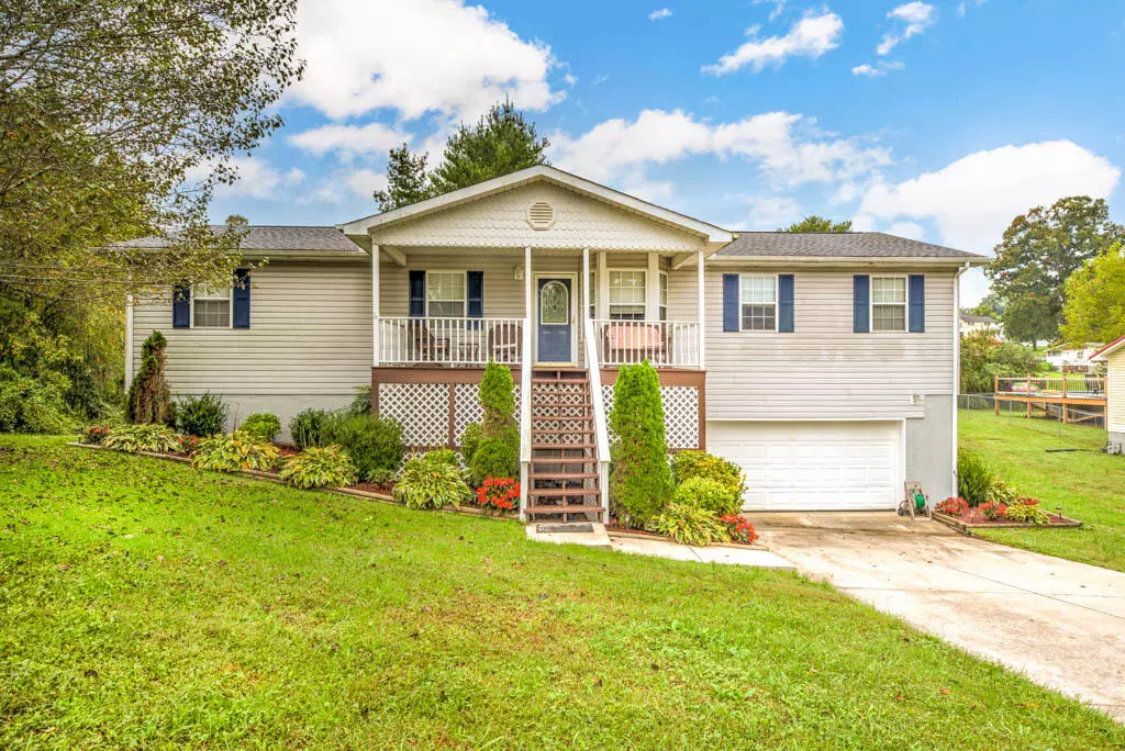 Jacksboro, TN 37757,117 Bertha LN