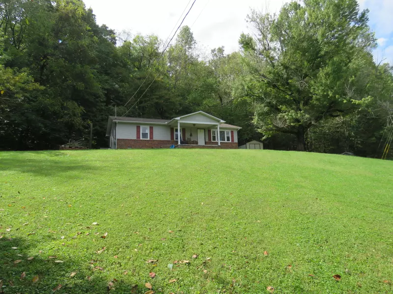 707 Washington St, Sparta, TN 38583