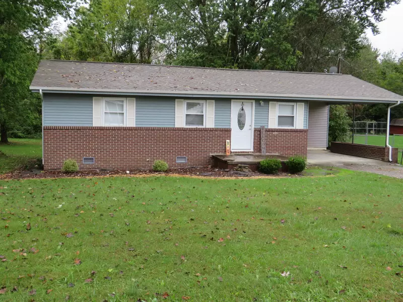 208 Justice St, Crossville, TN 38555