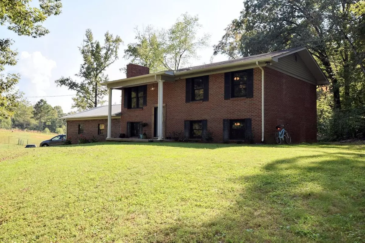 Spring City, TN 37381,833 Pittman Lane LN