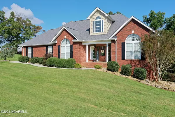 1252 Broaderick Blvd, Maryville, TN 37801