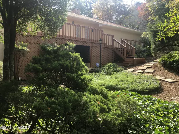 Loudon, TN 37774,437 Tigitsi CIR