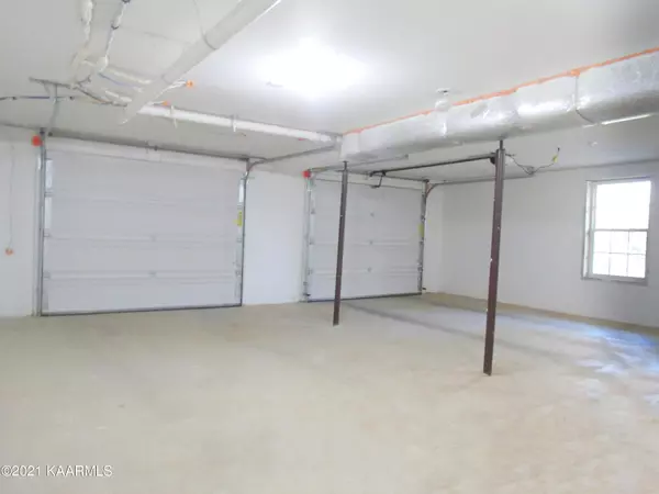 Morristown, TN 37813,969 Skyline DR