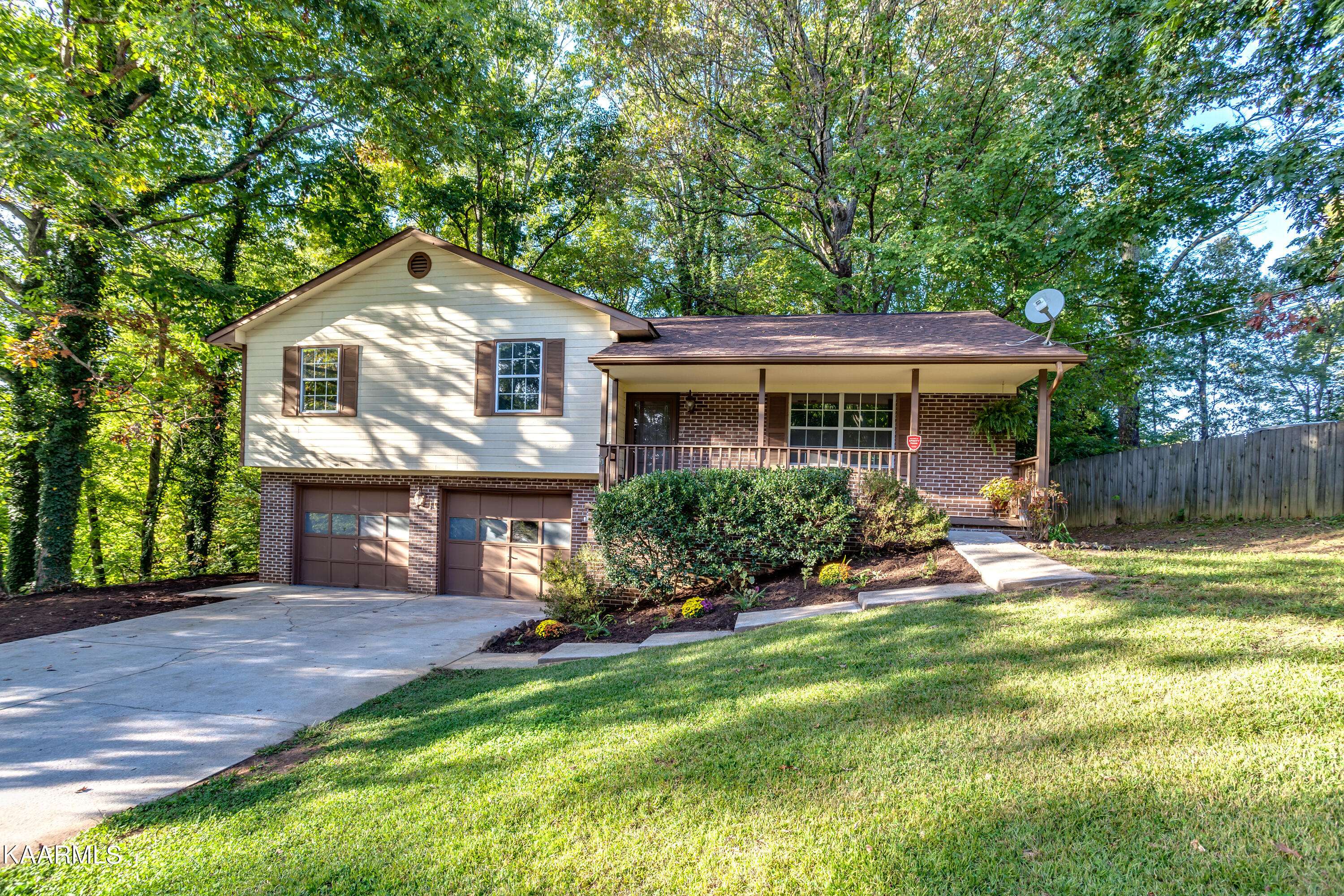 8504 San Marcos DR, Knoxville, TN 37938