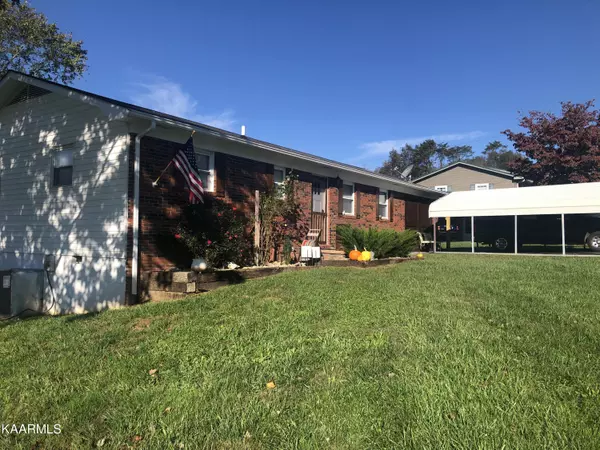 220 Hodge Rd, Rutledge, TN 37861