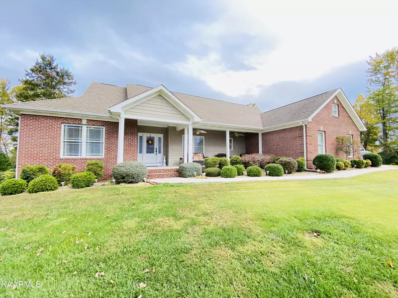 248 Oak Point DR, Jonesville, VA 24263