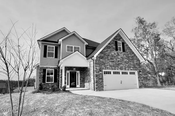 601 Susan Renee LN, Knoxville, TN 37924