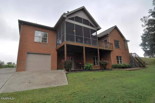 Maryville, TN 37804,3808 Mary Frances DR