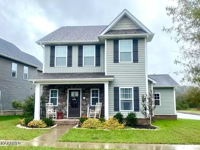 145 Hackberry St, Oak Ridge, TN 37830