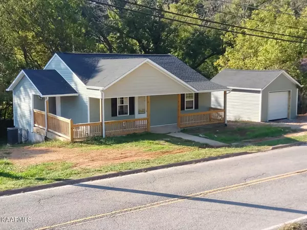 2315 Clearwater Rd, Athens, TN 37303