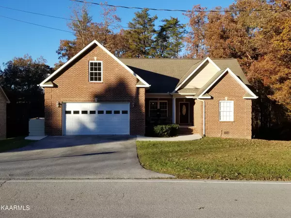 1324 Deer Creek DR, Crossville, TN 38571