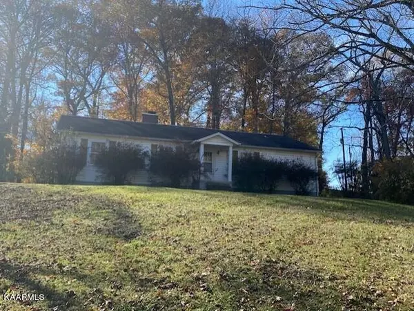 102 Old Burrville Lane, Clinton, TN 37716