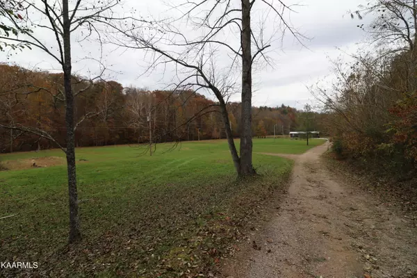 Oneida, TN 37841,241 Bird Holler Rd