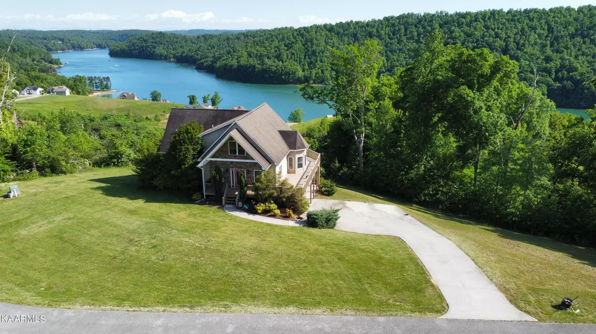 Lafollette, TN 37766,289 Pinnacle LN