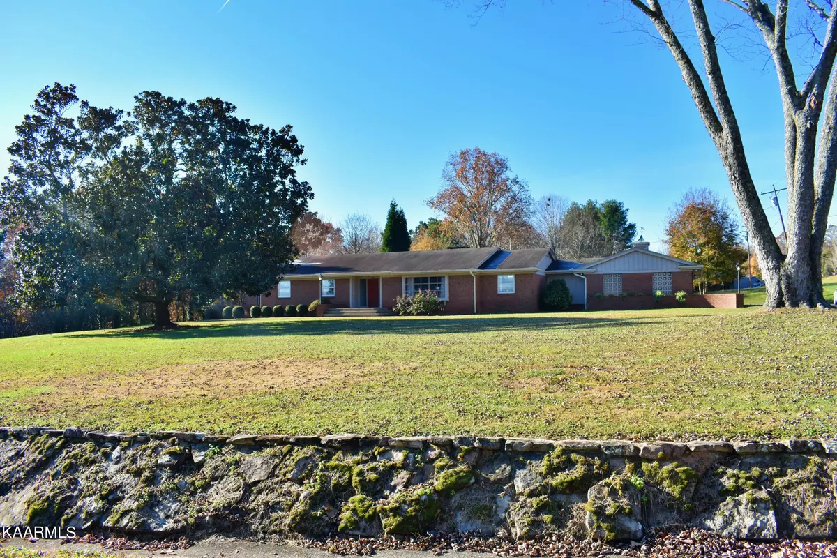 Spring City, TN 37381,153 Aqua LN