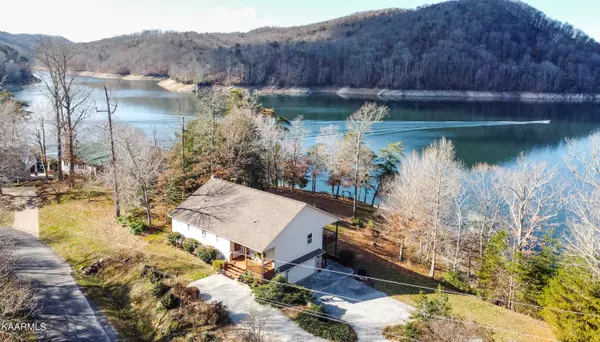 1430 Lakeview Dr., Sharps Chapel, TN 37866