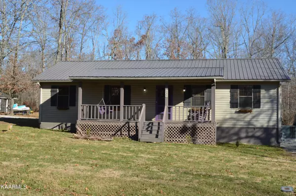 535 Hutoha DR, Crossville, TN 38572