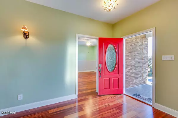 Knoxville, TN 37931,8717 Brookhaven DR