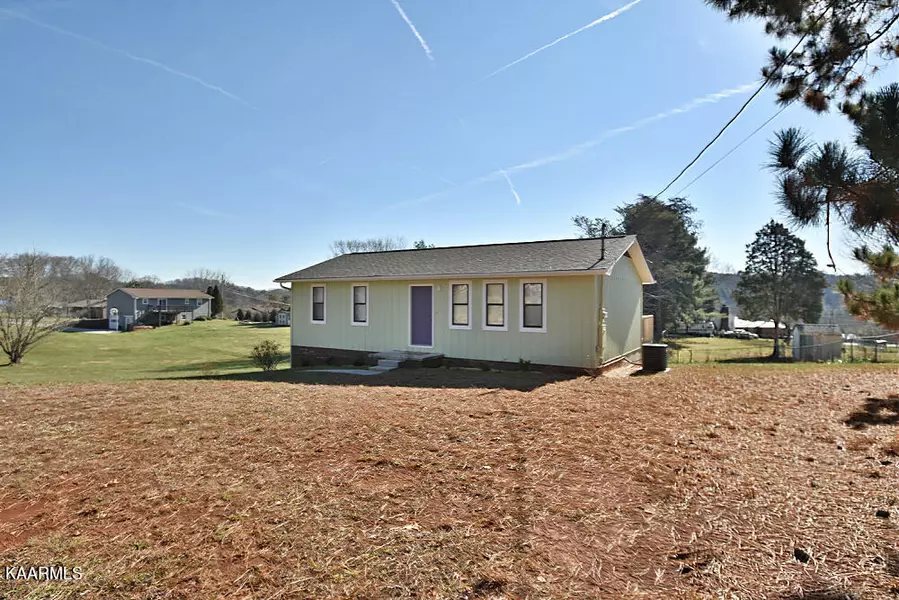 541 Betty Lou DR, New Market, TN 37820