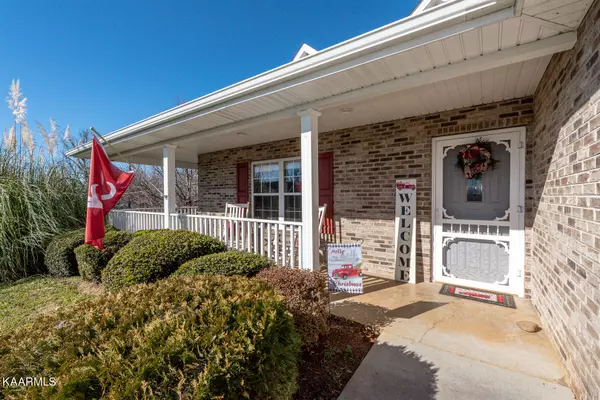 Maryville, TN 37801,1218 Heathrow DR