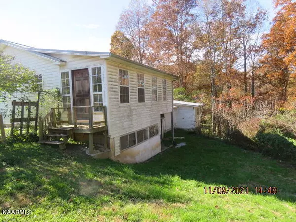 Lafollette, TN 37766,863 High Knob Rd