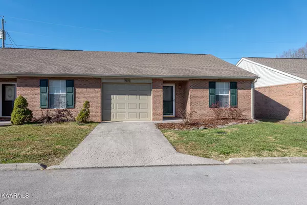 7915 Jenhurst WAY, Powell, TN 37849