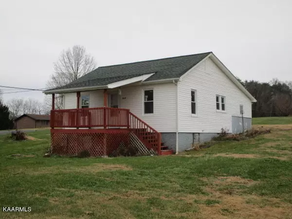 2219 Roseberry Rd, Mascot, TN 37806