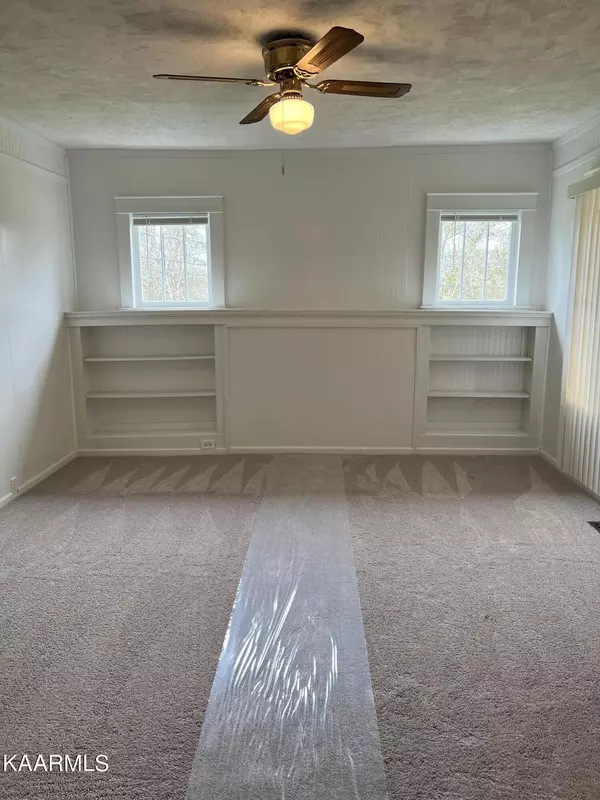 Englewood, TN 37329,463 McCroskey St