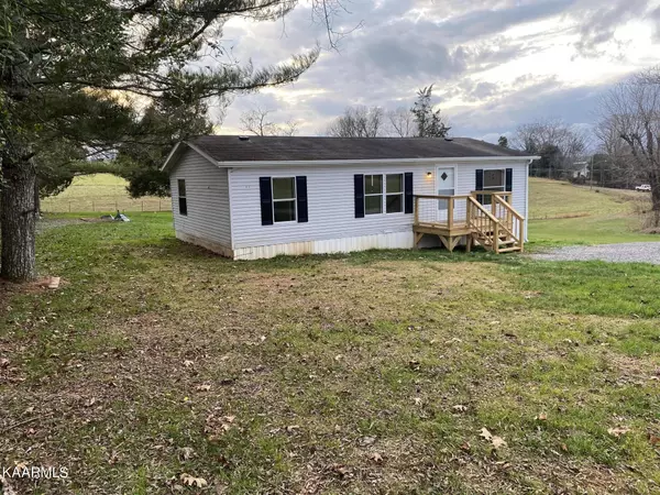 Sweetwater, TN 37874,112 Carter DR