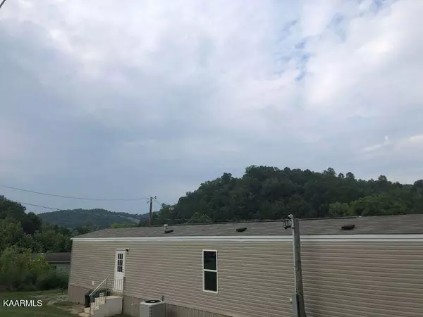 Maynardville, TN 37807,297 Highridge CT