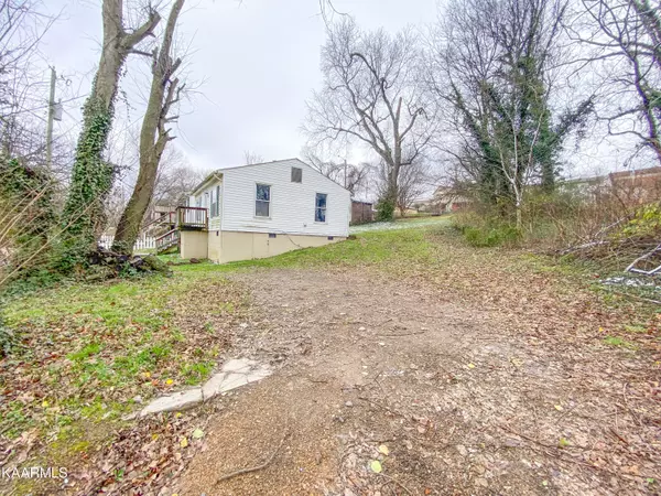 Knoxville, TN 37921,1936 Massachusetts Ave