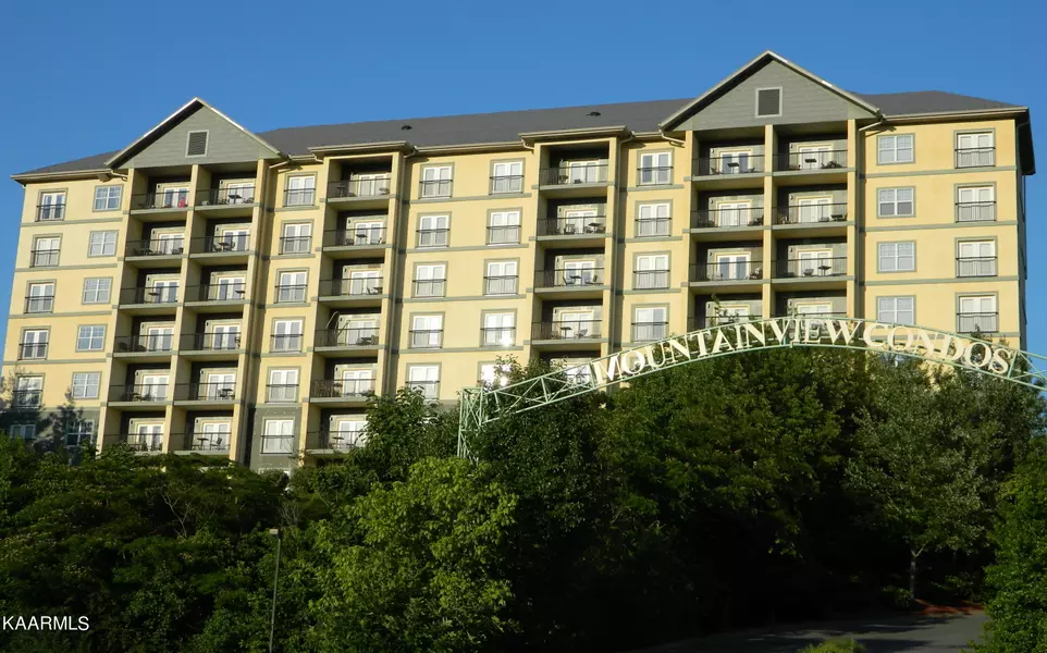 124 Plaza DR #2406, Pigeon Forge, TN 37863