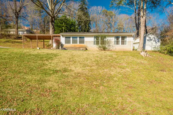 1304 Gatewood Lane, Knoxville, TN 37919