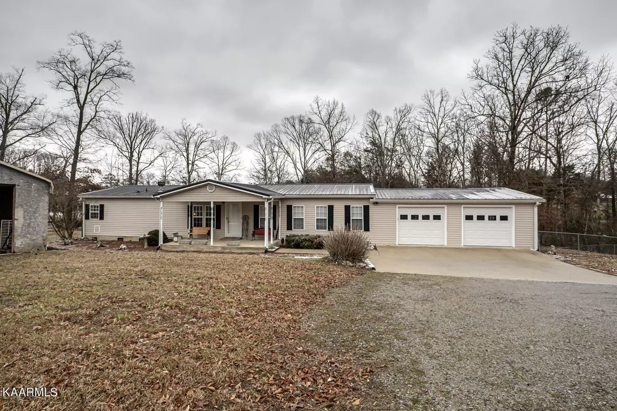 Spring City, TN 37381,745 Groover Rd