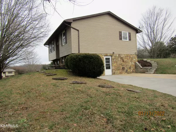 151 Cardwell DR, Tazewell, TN 37879