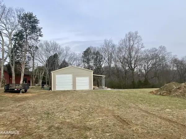 Kodak, TN 37764,9304 Shirley Ann Rd