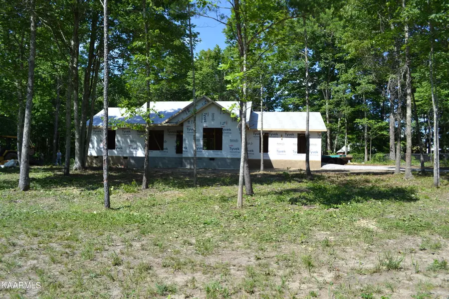 5318 Wilder Rd, Grimsley, TN 38565