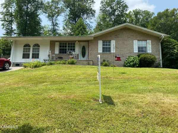 768 Old Brimstone Rd, Helenwood, TN 37755