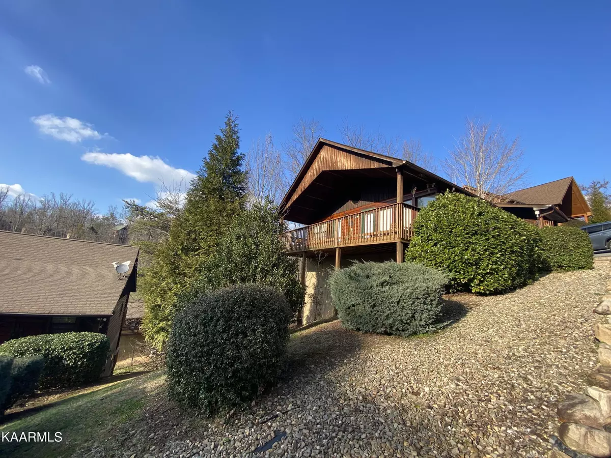 Sevierville, TN 37862,1613 Pinewood WAY