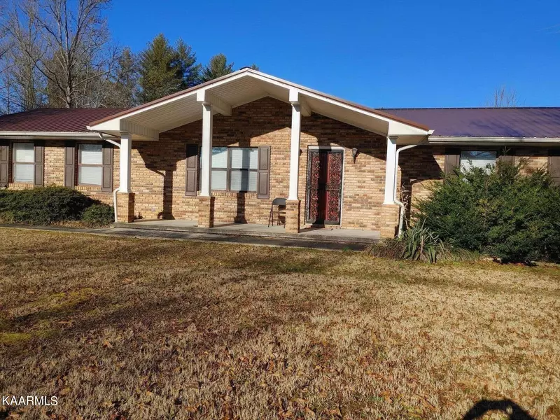 136 Orchard Valley DR, Harriman, TN 37748