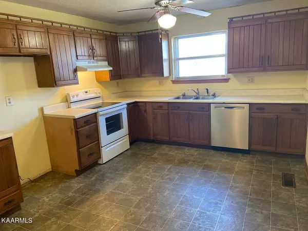 Chattanooga, TN 37412,6016 Welworth Ave