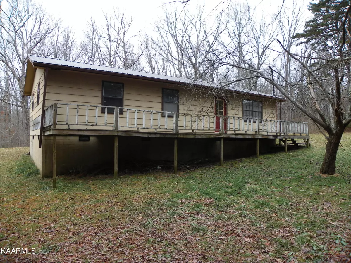 Spencer, TN 38585,4015 Mooneyham Lonewood Rd