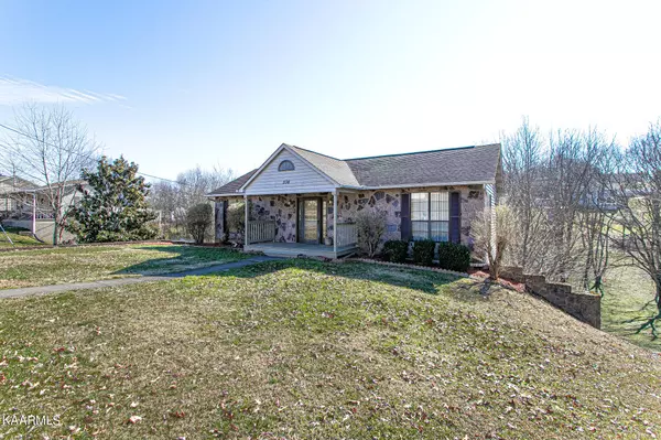 Kodak, TN 37764,338 Woods View CIR