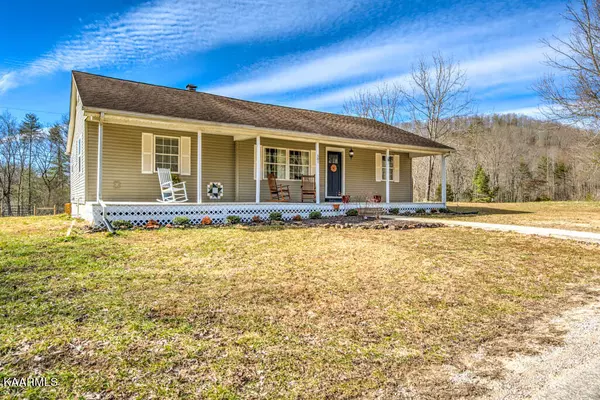 Oakdale, TN 37829,581 Snow Hill Rd