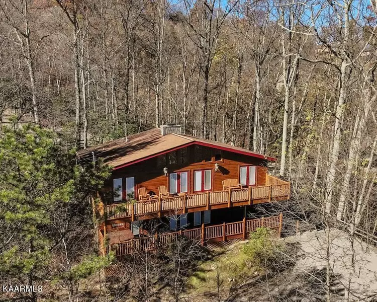 2011 Tamins DR, Gatlinburg, TN 37738