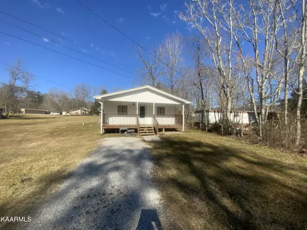 2391 Buffalo Rd, Oneida, TN 37841