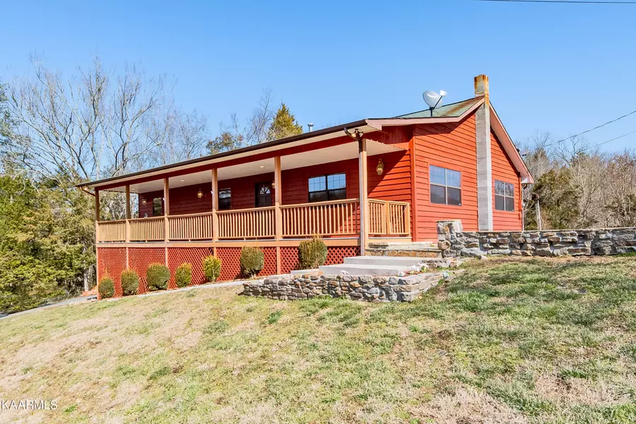 201 Wolfenbarger Rd, Luttrell, TN 37779